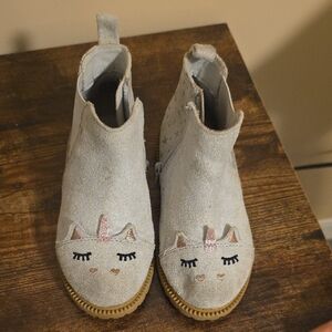 Wonder Nation Beige Unicorn Kids Boots